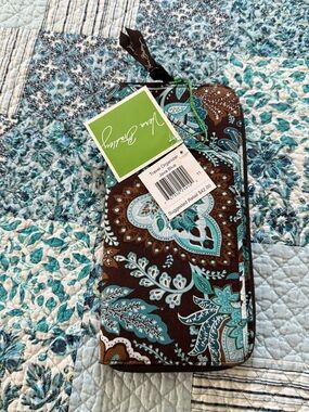 Vera Bradley Java blue Brown & Teal Paisley Travel Organizer wallet